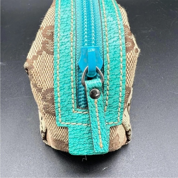Gucci Tan and Teal Patterned Pouch - Picture 3 of 10